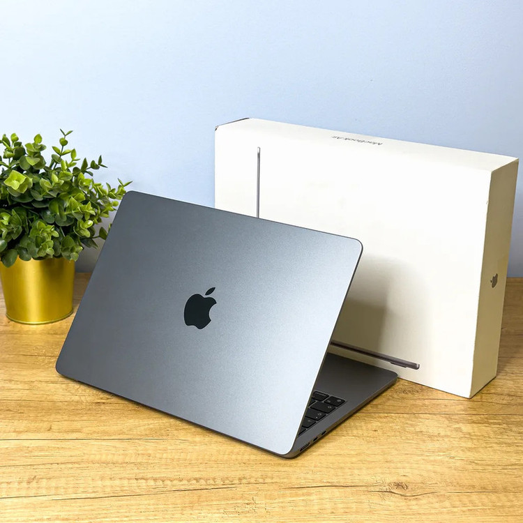 لپ تاپ 13.6 اینچی اپل مدل MacBook Air MRXN3 2024 LLA-M3-8GB RAM-256GB SSD