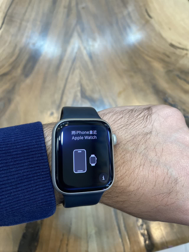 ساعت هوشمند اپل واچ سری 7 مدل 45mm Aluminum Case silicone Band(کارکرده)