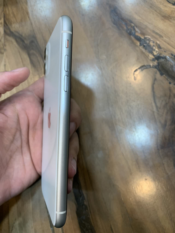 گوشی موبایل اپل مدل iPhone 11 ظرفیت 128 گیگابایت(کارکرده)