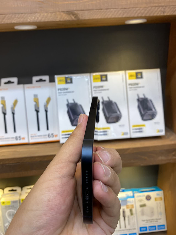 گوشی موبایل اپل IPHONE 13 کارکرده حافظه 128 دو سیمکارت CH/A بارجیستر